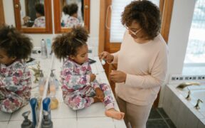 Pet dental care awareness in daily life