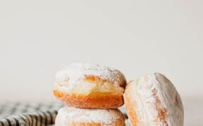 Sweetened baked goods toxic pets