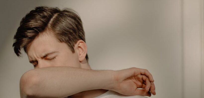 Cat bad breath with vomiting digestive symptom