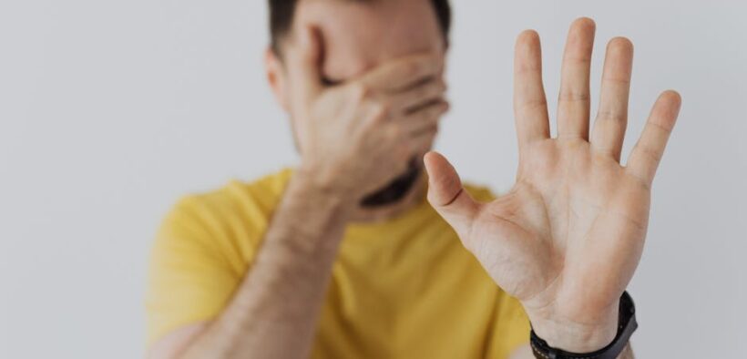 Cats showing defensive behaviour around fragile individuals