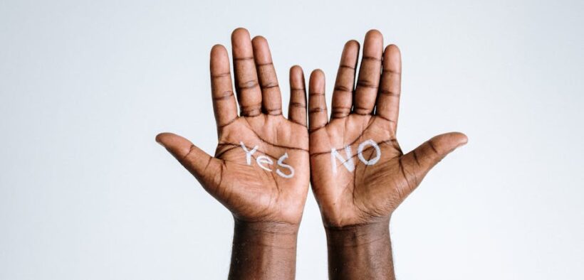 Cat thick crusts on skin signs and possible reasons