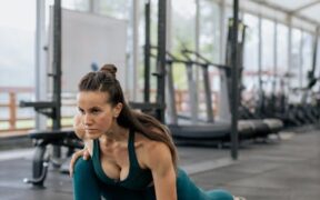 Cats responding strongly to changes in routine