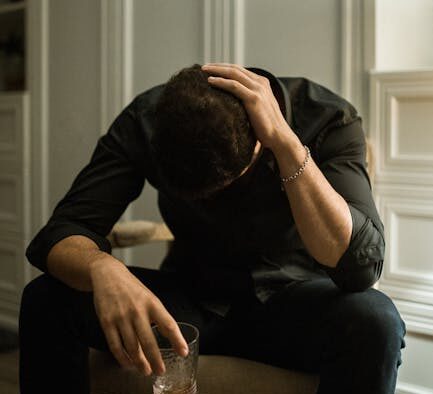 Frustration related behaviours in anxious dogs