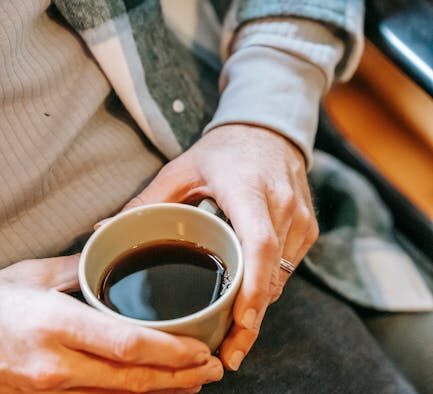 Urine with strong ammonia scent