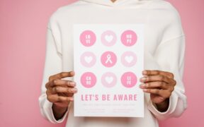 Dog tear staining causes symptoms and care