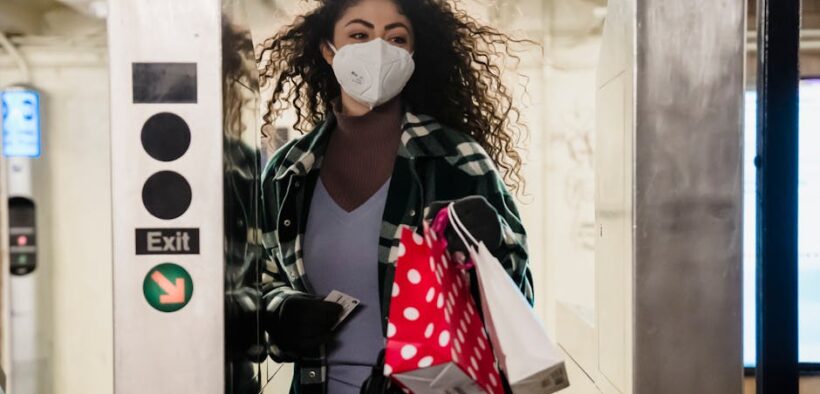 Preventing parasites in indoor cats with safe parasite control