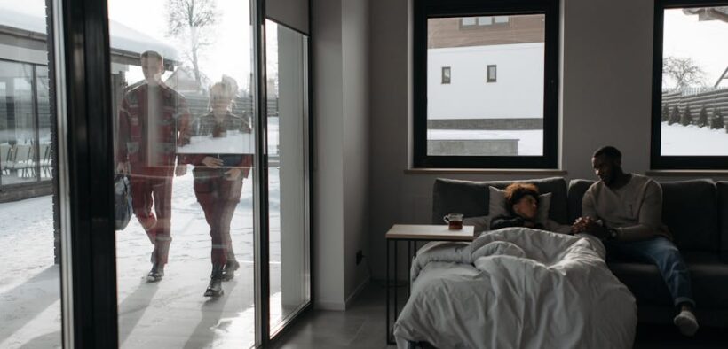 Parasites in outdoor cats home care and when it is an emergency