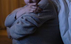 Cat restlessness at night with digestive upset