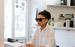 Oral Care Awareness When Using Pet Sitters