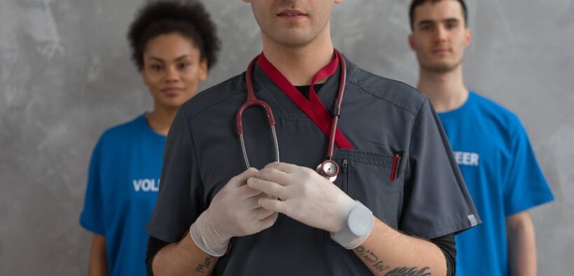 Skin allergies in cats causes symptoms and when to seek vet help