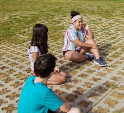 Socialization games in puppy training classes