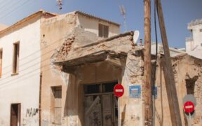 Collapsed trachea signs