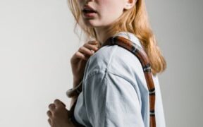 Anxiety with unfamiliar visitors