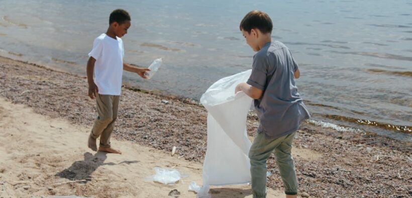 Oral Care Awareness While Cleaning Paws