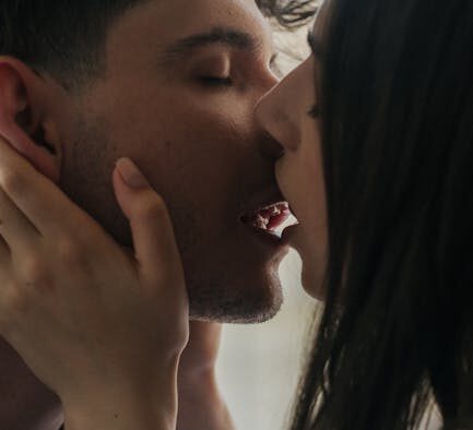 How to build trust around mouth handling