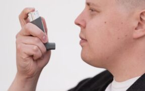 How vets manage reactions to parasite medication