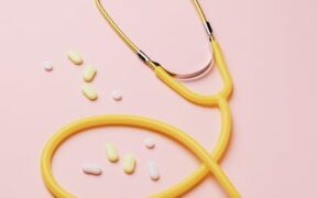 Importance of veterinary diagnosis before antibiotics