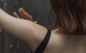 Can water exposure cause skin irritation