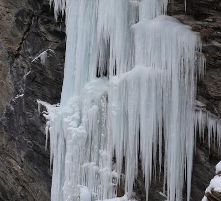 When seasonal itching becomes severe