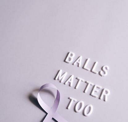 Can parasite medication cause reduced tail movement