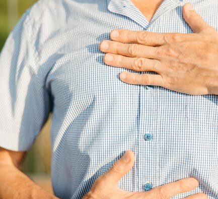 Can parasite medication cause stomach pain